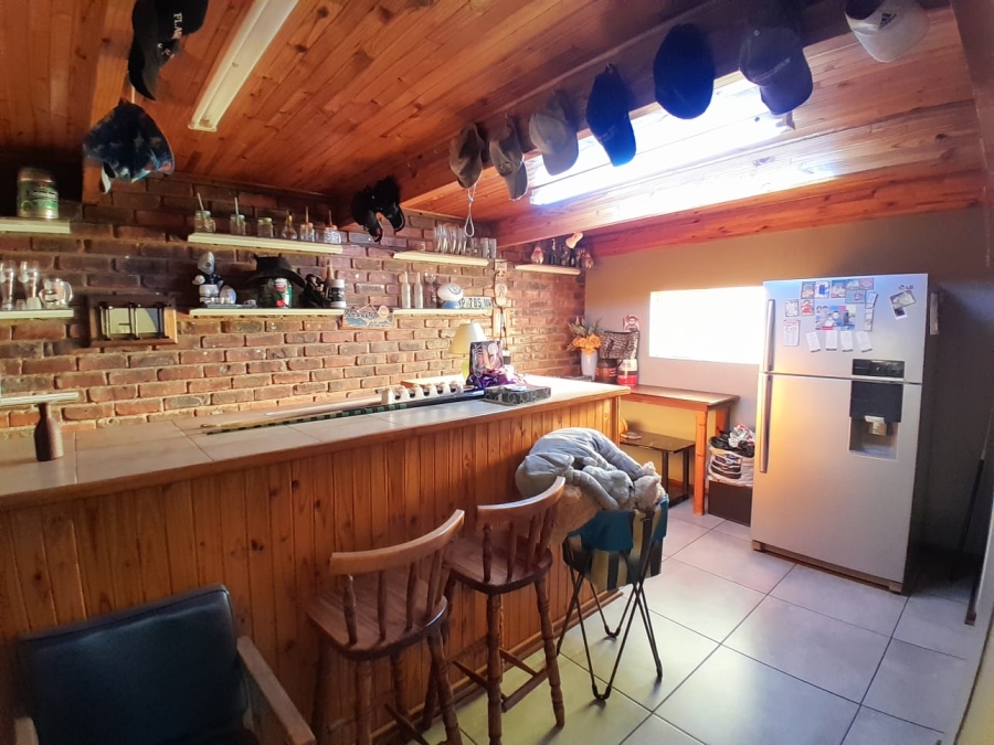 5 Bedroom Property for Sale in Kuruman Northern Cape